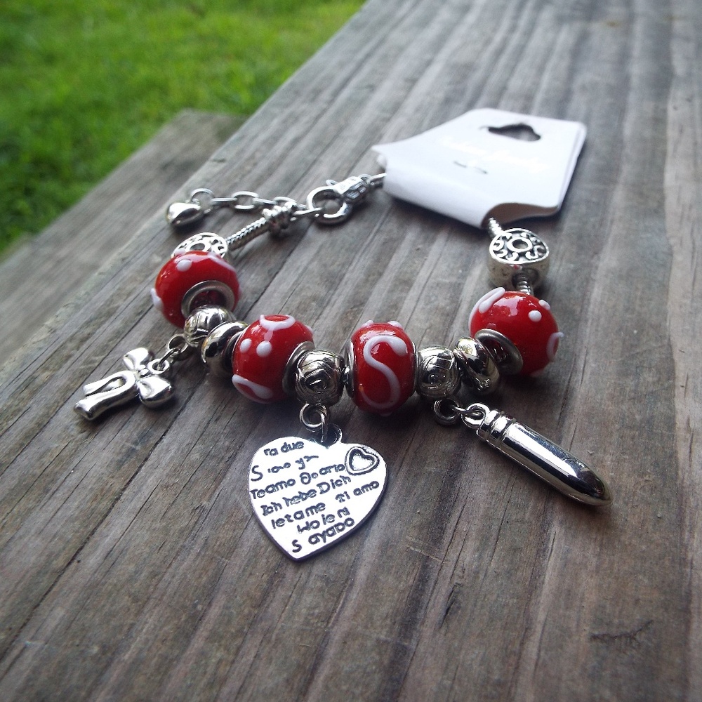 Fashion unique charms bracelet